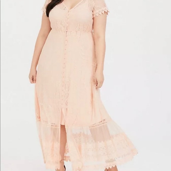 Torrid PEACH PINK LACE BUTTON FRONT MAXI DRESS 1X - Picture 1 of 9